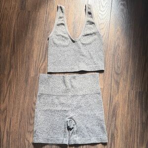 Colsie Gray Sports Bra and Shorts Set